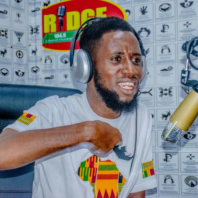 MrKpeewa's tweet photo. The African #HumbleDJ
A true young #Dagomba man from the kingdom of #Dagbon
@MrKpeewa
@Mataaya1 @maccasio1 @GadamNation22 @iddinash @FancyGadam2 @Tamale_Ghana @AKSongstress @kapinta11 @GHOneTV @theyirifa https://t.co/73aE5k8jz2