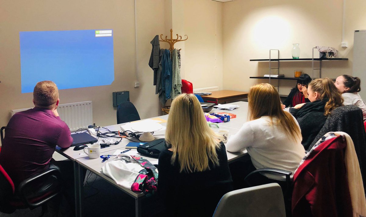 callminders's tweet image. Five members of our super star team have been training all week for a new #client. We love getting to know new #businesses &amp;amp; becoming a part of their team. With outsourced #servicedesksupport we can take away the pressure &amp;amp; deliver a great customer experience. #Worcestershirehour