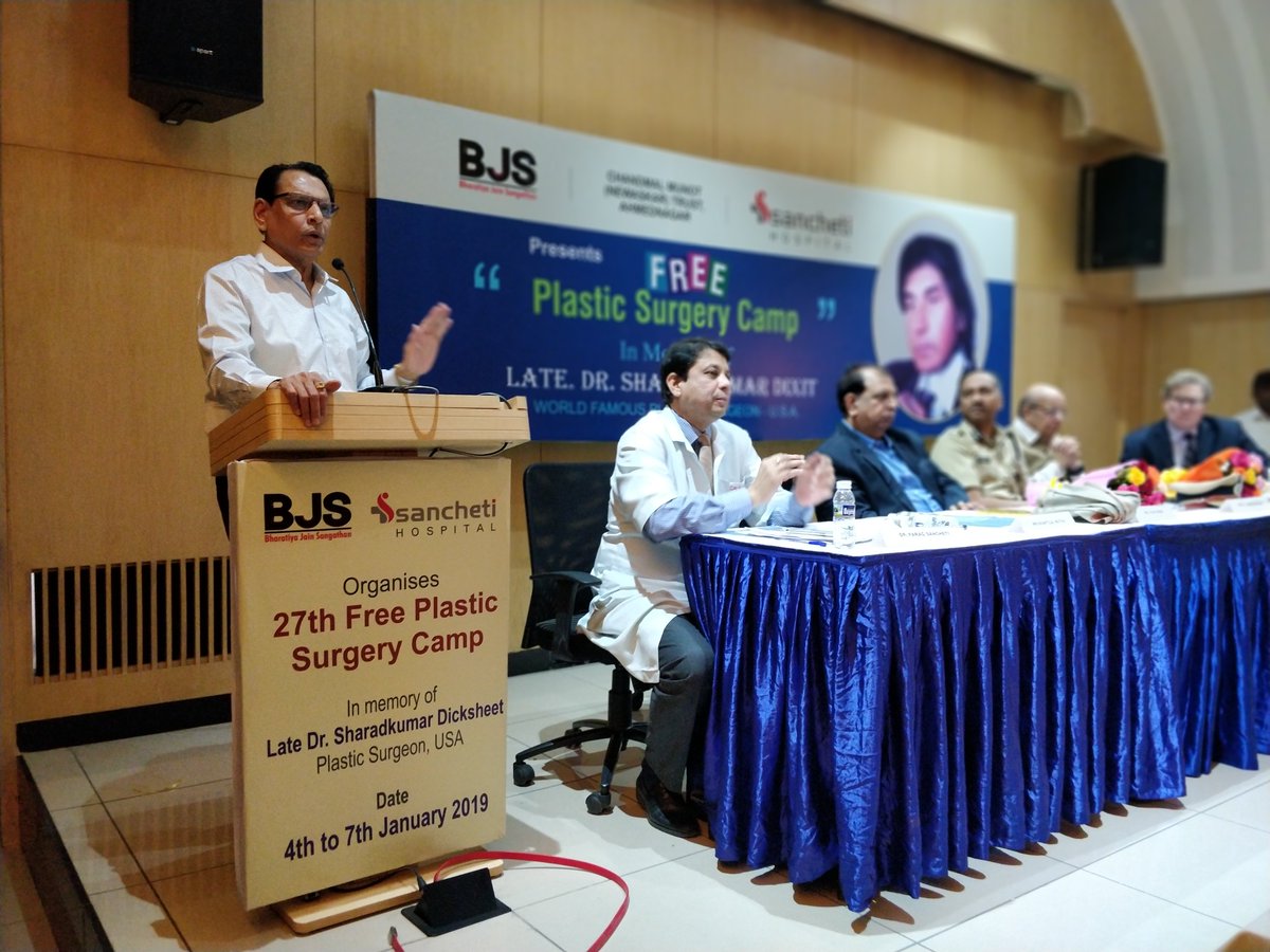 Shri <a href="/ShantilalMuttha/">Shantilal Muttha</a> addressing at the 27th Free Plastic Surgery Camp by BJS. (मोफत प्लॅस्टिक सर्जरी कॅम्प !) <a href="/TeamSancheti/">Sancheti Hospital</a> 

Click to watch the Video - tinyurl.com/yc8o4aof 

#FreePlasticSurgeryCamp #PlasticSurgery #BJS