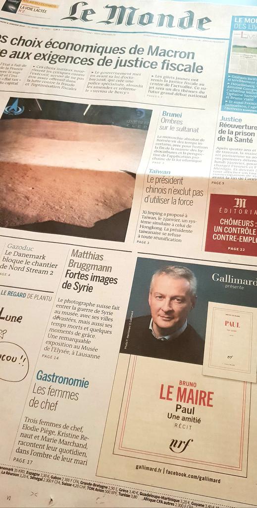 MxSba's tweet photo. France: only country in the world where the acting economy minister gets time to write a novel + prime ad space on the front page of @lemondefr to promote it. https://t.co/iH1MkY9LWS