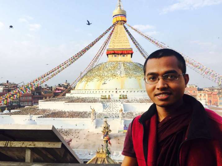 Buddhistdoor's tweet photo. Harsha Menon interviews #Venerable #UpaliSraman, a #Theravada Monk from #Bangladesh, about some commonly held #stereotypes and #misconceptions about Theravada #Buddhism.

Read more: https://t.co/oDXvJgZQft

#vehicles #interview #scholar #Hinayana #HarvardDivinity #BuddhistStudies https://t.co/Rkiadd66hc
