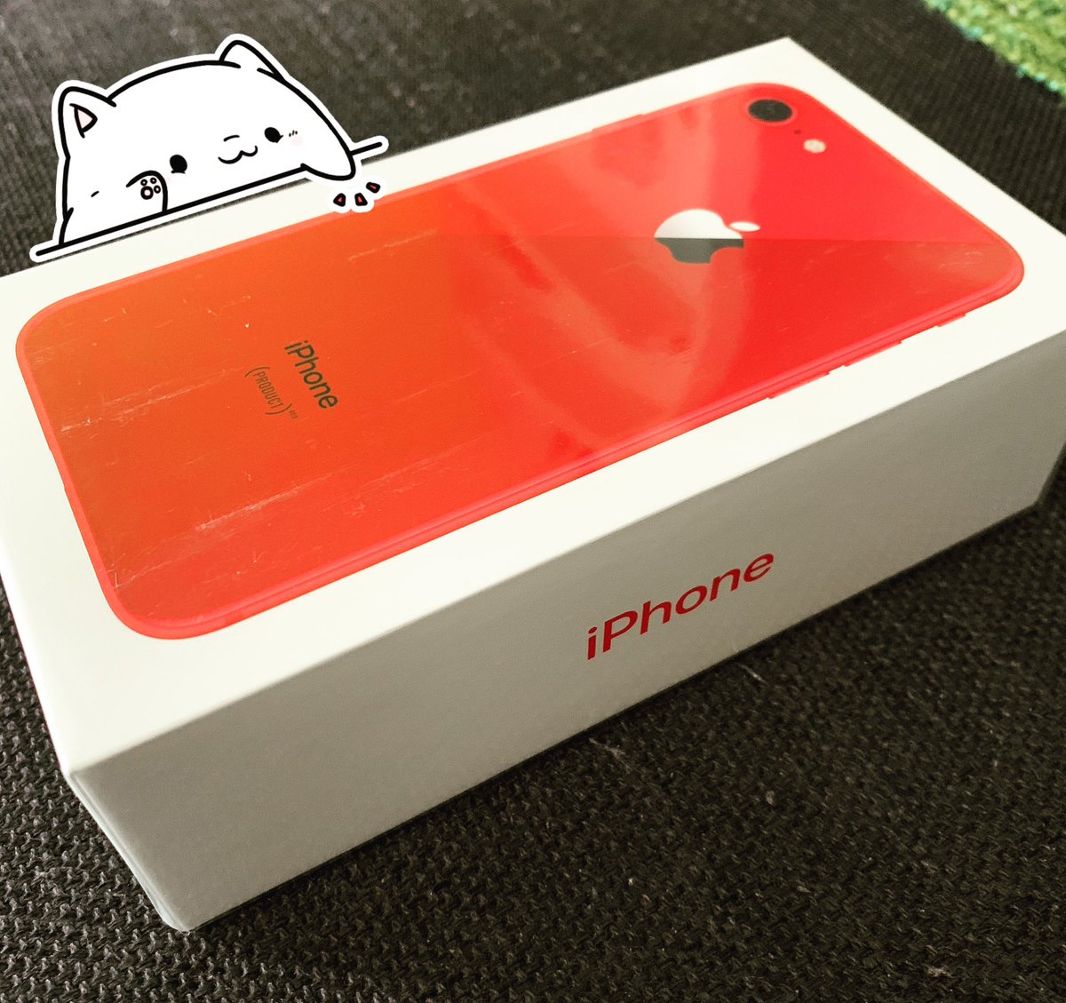 doctorappleita's tweet photo. Just arrived! #iphone8 #redproduct #iphone8red 😍 @RED 
.
.
.
.
#apple #iphone #design #tech #art #shotoniphone #appledesign #nerd #smartphone #iphonegraphy #iPad #iOS #macOS #watchOS #TVos #AppleTV #AppleWatch #thinkdifferent #doctorapple https://t.co/DflpEJ4Mzn
