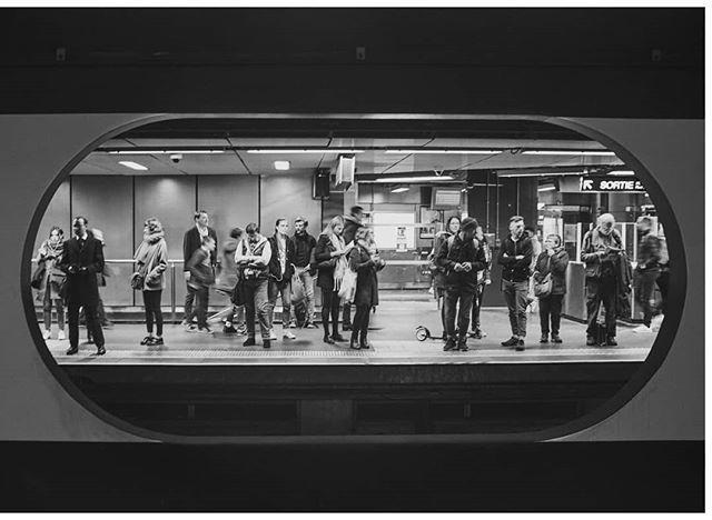A la station de métro Hôtel de ville - Louis Pradel de Lyon
____________________
Fujifilm X100s
____________________
#lyon #onlylyon #underground  #metro #blackandwhite #monochromatic #streetphotograph #streetphoto #bnw_society #x100s #x100series #fujifi… bit.ly/2VubfCU