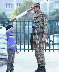 iM___Pakistan's tweet photo. 🇵🇰 #BioUpdate 😊 #Bio 
#WeWannaMeet_U_Sir 💚
سنتےرھےہیں آپ کےاوصاف سب سےہم 
ملنے کا آپ سے کبھی موقع نہیں ملا🤐
@peaceforchange 
منجانب:  گروپ ممبرز 🇵🇰
#LoveYou_Pakistan_Army https://t.co/xV1Kcl7zM4