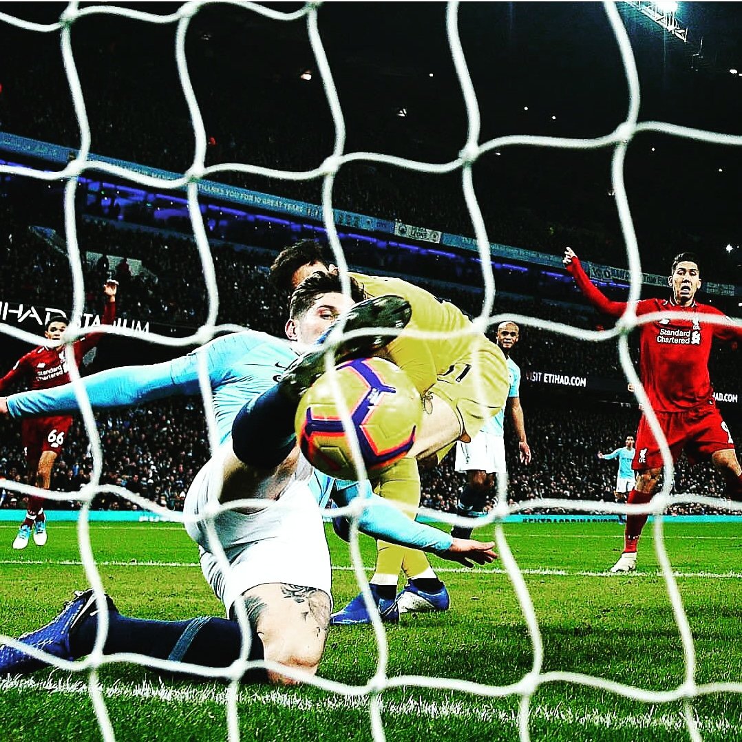 footcasm's tweet photo. Just 1.1 cm 📏😬
If .@ManCity end up winning .@premierleague , then Stones should be given a huge bonus for that amazing save. 😂
Amazing!
#ManCityvLFC #LFC #ManCity #PremierLeague https://t.co/wamBT56Fit