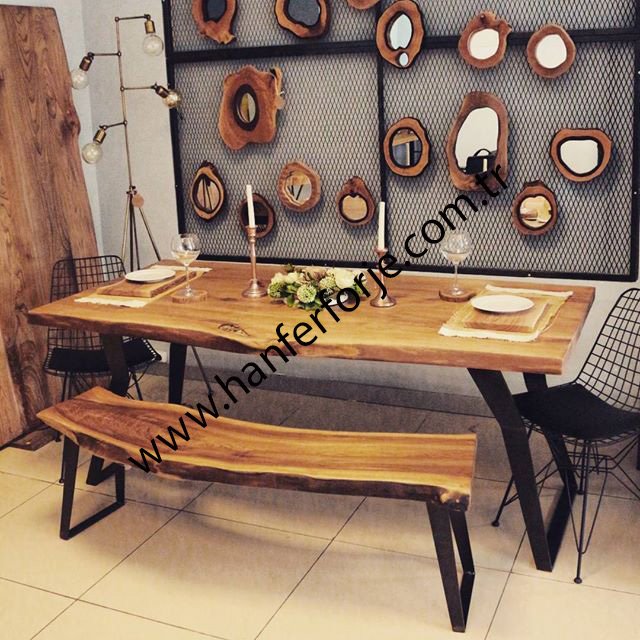 YEMEK MASASI #ferforje #ferforjeci #ferforjeler #ferforjeciler #ferforjemasamodelleri #ferforjemasa #ferforjemasalar 

hanferforje.com.tr/ferforje