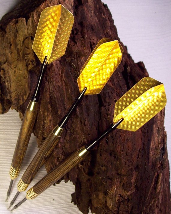 FireFlyGoods's tweet photo. Hand turned - Darts - Exotic wood, custom weight, precision turned competition darts (set of 3) https://t.co/Y1ikshlSha #woodworking #wallracks https://t.co/3pKniy4DUt