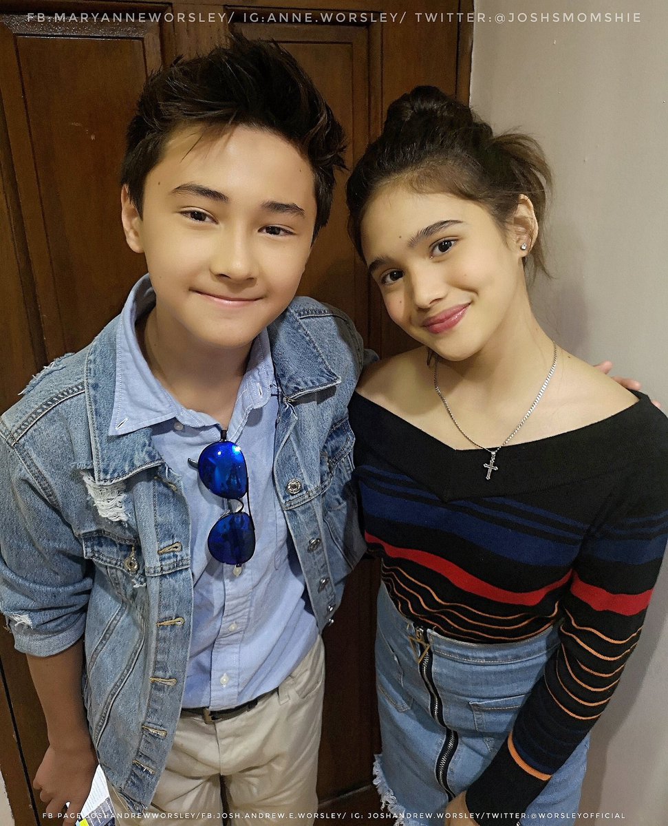 teamjoshW_ofcl's tweet photo. @StarCinema @starmagicphils @direklauren @KadenangGinto @PBBabscbn #CrizJosh ito po talaga sayang di sila pinag tagpo sa BNK... the Youngest Housemates of Pbb otso first batch..
#PBB8CampOut https://t.co/UJZsXvZWZ0
