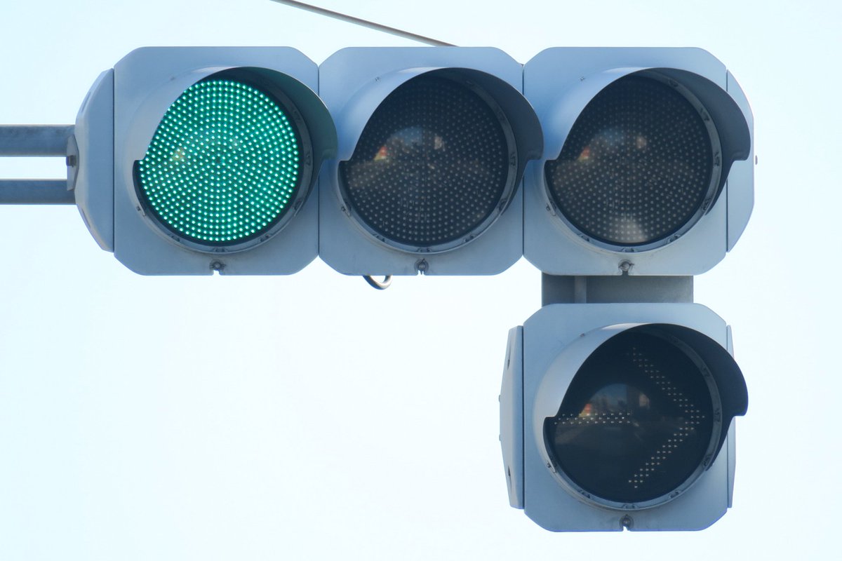 Shohei Green Twitter પર 和歌山市 太田 分割型初期led灯器 京三 分割型に初期led という組み合わせは今となっては貴重 しかも矢印付だとここだけかも 細かくてかっこいい