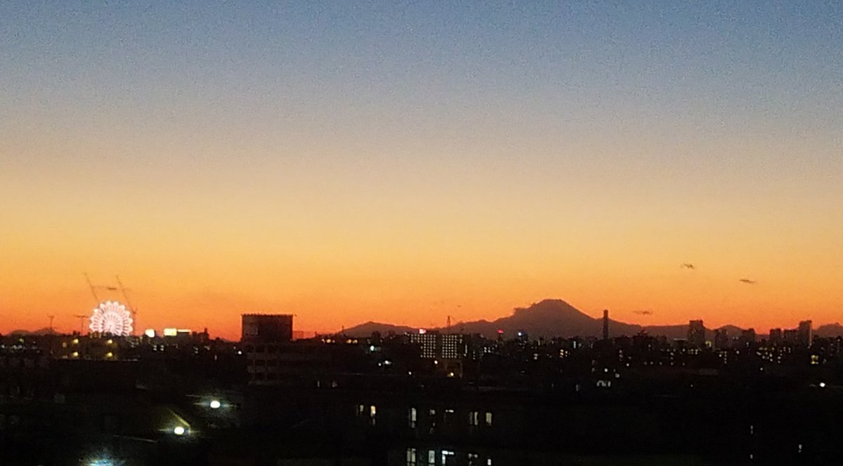 ながよし A Twitter 千葉県浦安市 住みやすい 我が家からは富士山 スカイツリー 葛西の観覧車 が見える 花火大会 の中心地なので 浦安花火大会も市川も隅田川も 浦安駅と新浦安はお店の系統が違うので安い商品 有名店の商品どちらも揃うし イクスピアリも ながよし A Twitter 千葉県浦安市 住みやすい 我が家からは富士山 スカイツリー 葛西の観覧車 が見える 花火大会 の中心地なので 浦安花火大会も市川も隅田川も 浦安駅と新浦安はお店の系統が違うので安い商品 有名店の商品どちらも揃うし イクスピアリも
