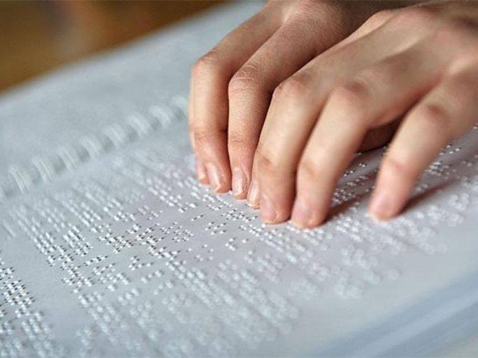 ♿️DÍA MUNDIAL DEL #BRAILLE

🙌Este 4 de enero se celebra el Día Mundial del Braille, en conmemoración del nacimiento de quien fuera el creador de este sistema de lectura y escritura táctil utilizado por las personas con discapacidad visual.

#IPRODICH #InclusiónReal