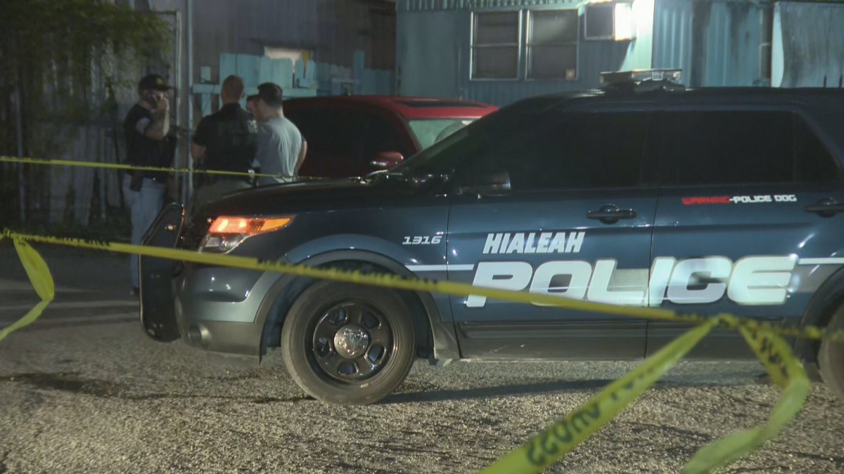 2 armed robbery suspects wounded in police-involved shootout bit.ly/2AtHQzV?utm_so… https://t.co/2L1u3Q44XT