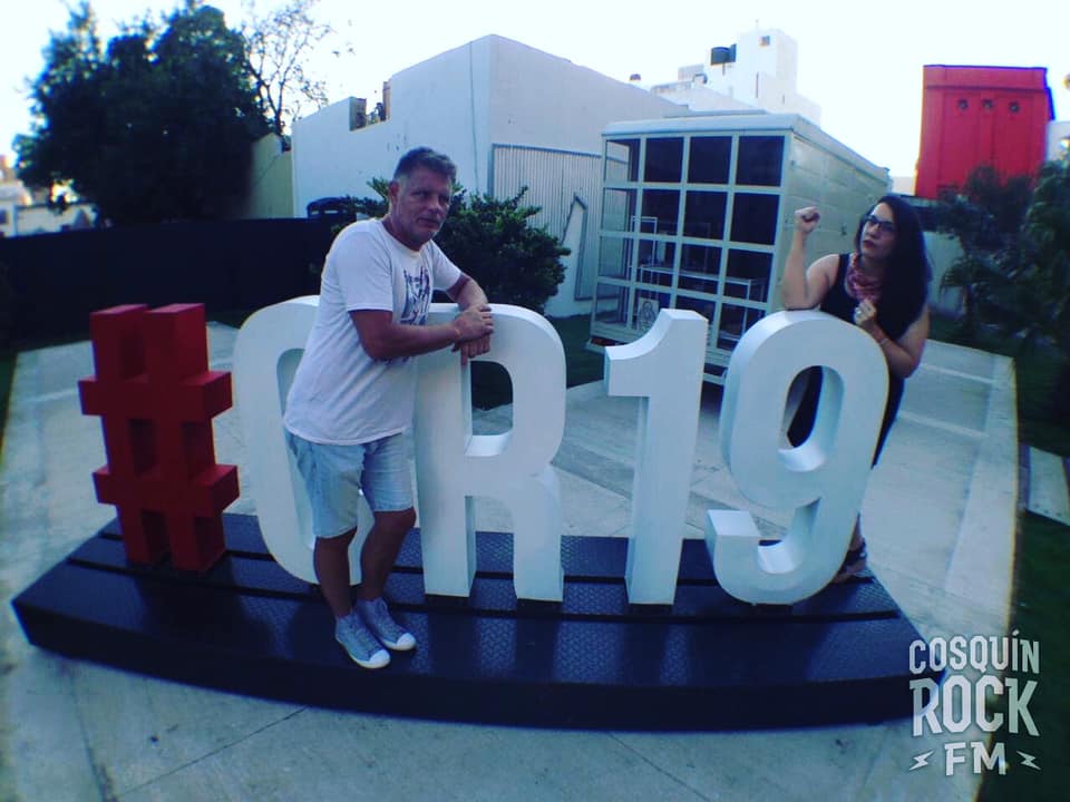 Cerramos la primera semana del año en @cosquinrockfm con <a href="/titacostamagna/">Tita Costamagna</a> haciendo #paraquetetraje, de 09 a 13 por la 90.3 y por cosquinrock.fm. Nos escuchamos