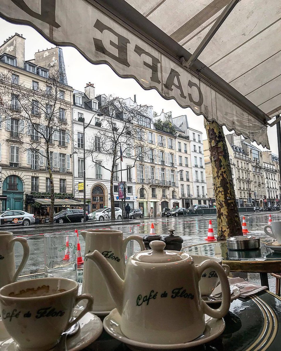 walletonchain's tweet photo. CAFÉ DE FLORE - PARIS, FRANCE https://t.co/sfQxCMUrGs