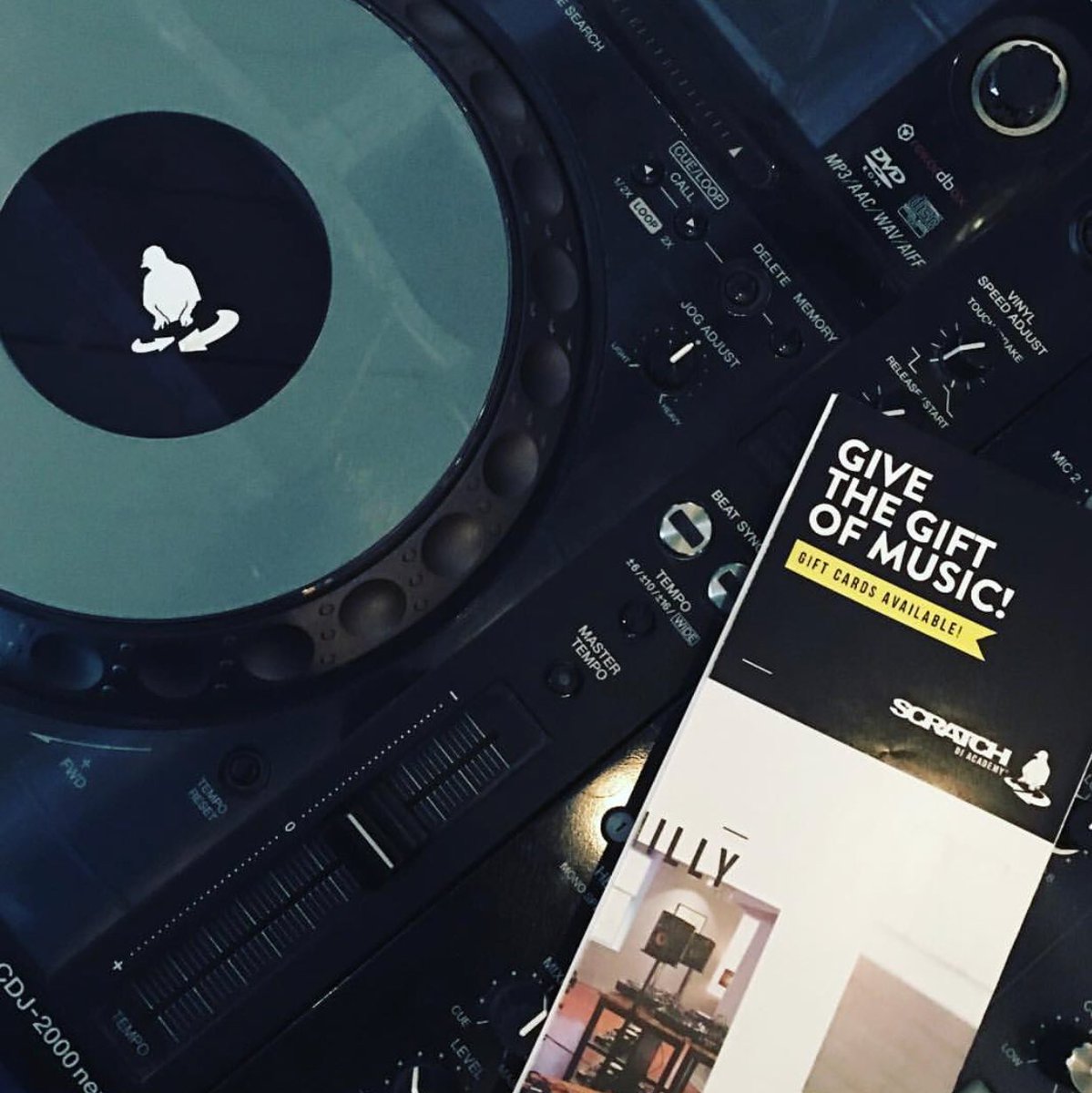 ScratchMiami's tweet image. We can’t wait to start the first semester of 2019! 🎧 Have you signed up yet? 
CLASSES START 🔜
Saturday - 1/5
Tuesday + Thursday - 1/8
Mon. + Wed. + Fri. - 1/7
Sign up today! #DJLife #scratchdjacademy #learntoDJ #learntoPRODUCE #hollywood #miami #florida #DJ