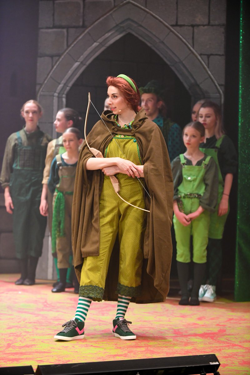 WorcsTheatres's tweet photo. There's only 6 more chances to catch our fabulous panto, Maid Marian and the Merry Men! Keep living that festival feeling with the panto that will have you all a quiver! https://t.co/9NVlA3sBJk
#MaidInWorcester #panto #MaidMarian 🏹🎭🥳 https://t.co/YyqCrdfh7X