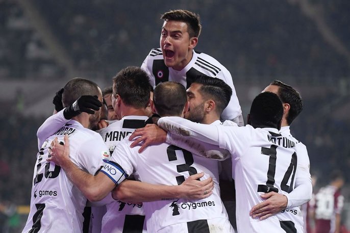 juventusfces's tweet photo. #JTrivia 🧐

¿Cuántos puntos ha logrado la Juve en 2018? 🤔

#ForzaJuve https://t.co/1aPEzBNVDr