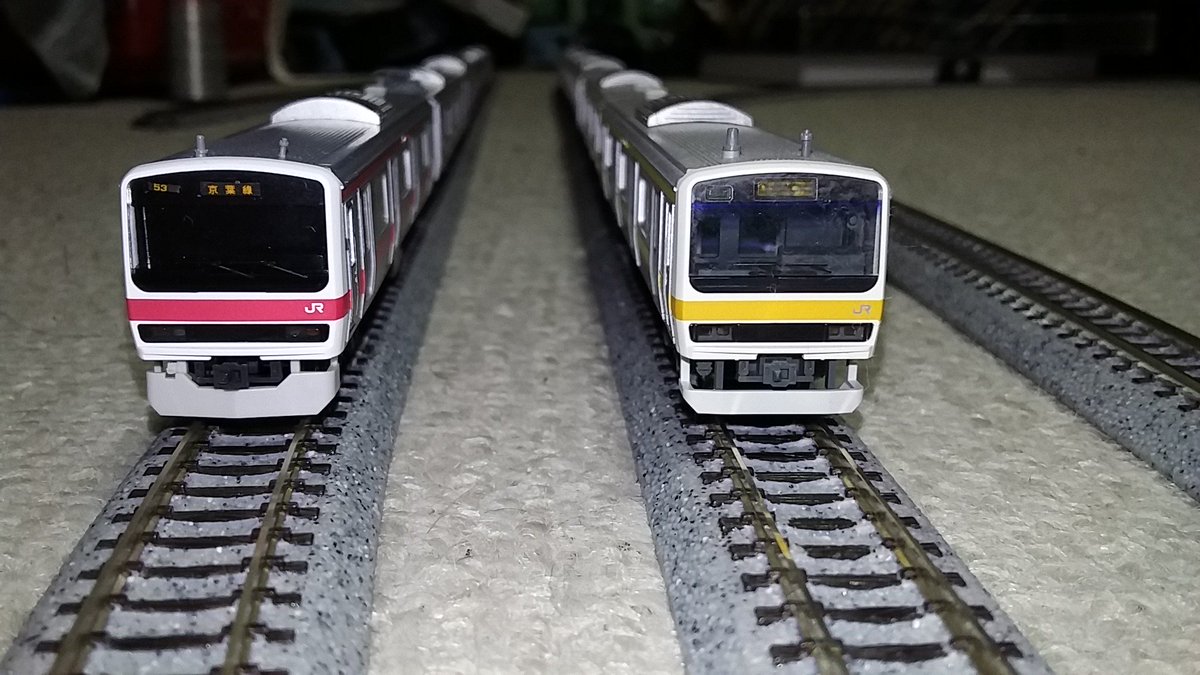 soubuse's tweet photo. 今日209系500番台ミツC512編成の鉄道模型買った
いや〜一般スカートとかまじ最高!
強化型スカートもほすぃ〜
#総武線
#C512
#鉄道模型
#209系
#209系500番台 https://t.co/btSTU2369E
