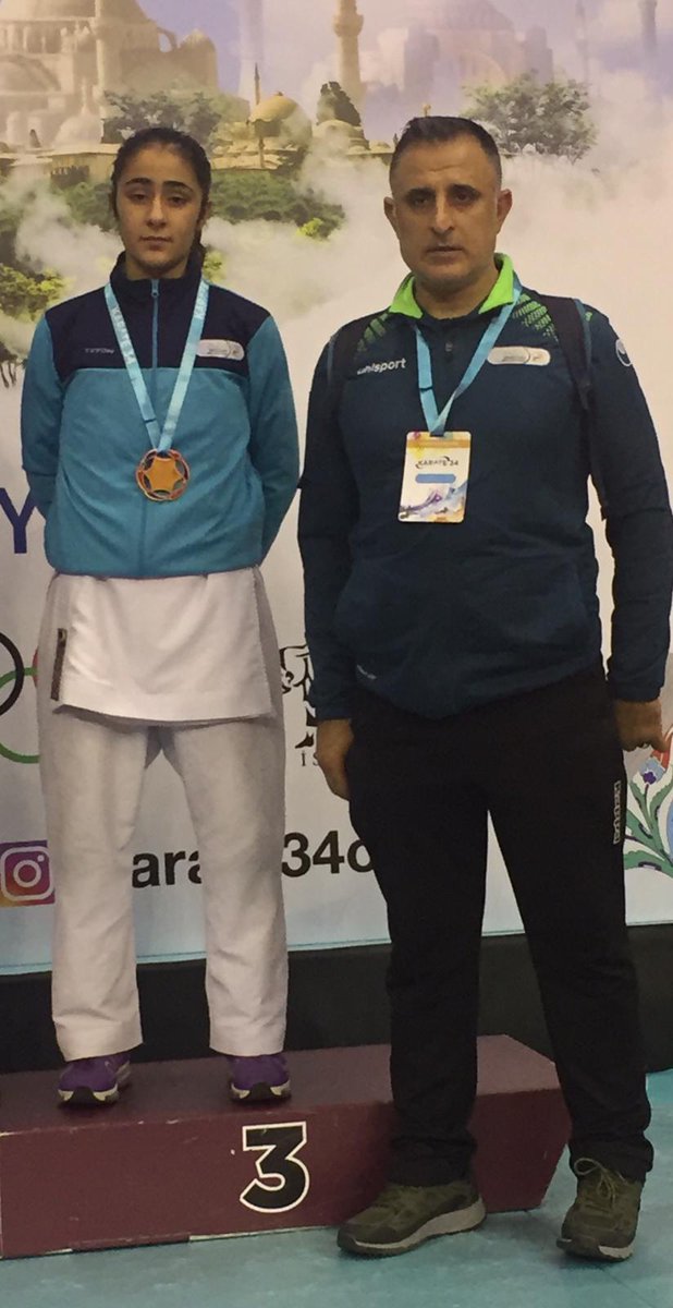 İstanbul İller Arası Karate 34 Süper Ligi Ahmet Doğaner etabında, 2020 sporcunun katılımıyla başlayan şampiyonaya okulumuz adına katılan milli sporcumuz Hazal Yıldız 49 kiloda 3. olmuştur.