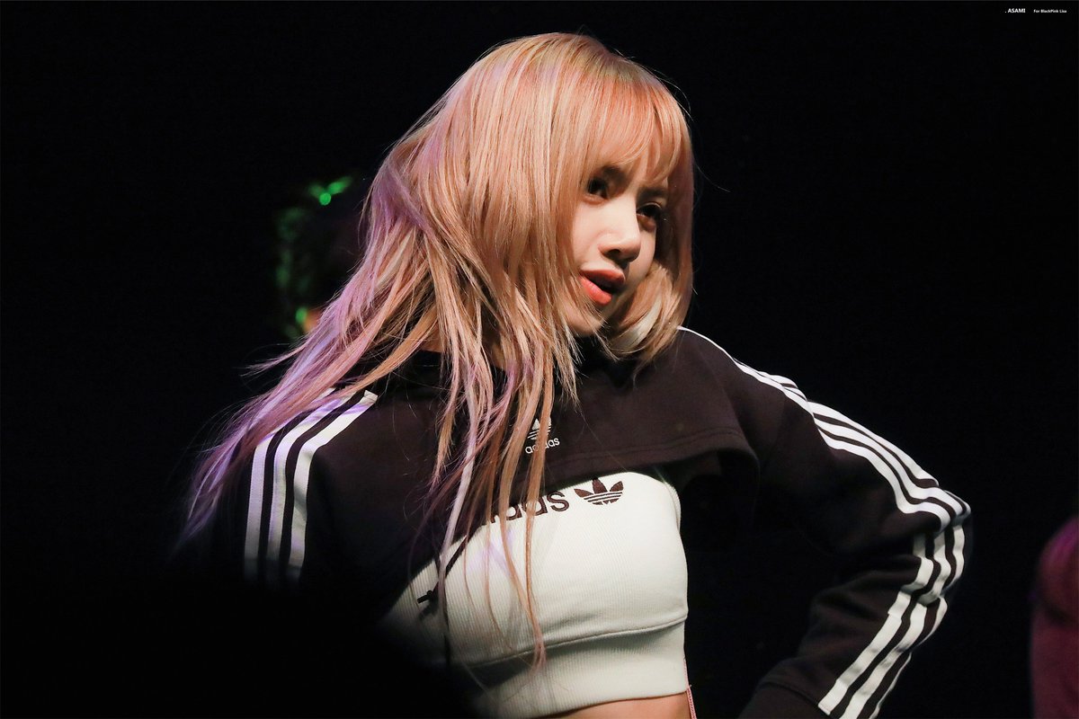 🌤️ 181228 아디다스 윈터콘서트

#블랙핑크 #BLACKPINK #리사 #LISA #リサ