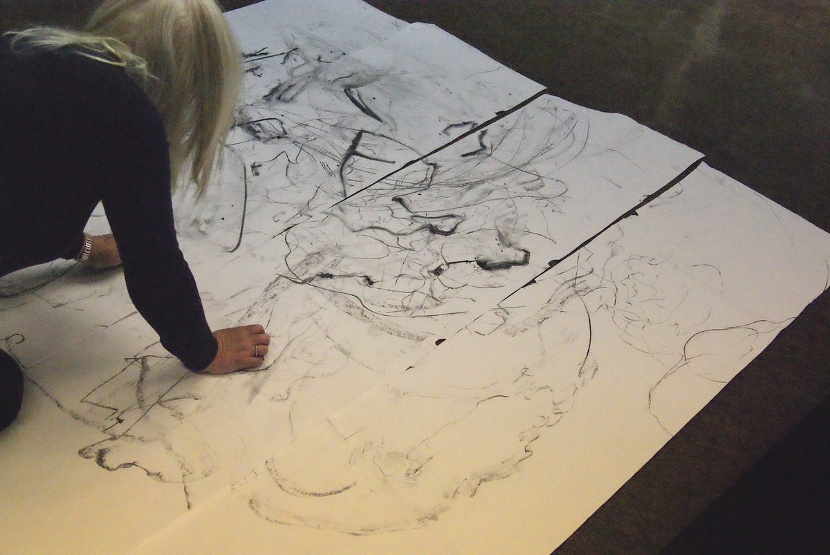 DrawYourSpace's tweet image. #Studydays #SpatialDrawingSessions #StudyCourse | a rich year ahead! #drawing #resilient #creative #futures