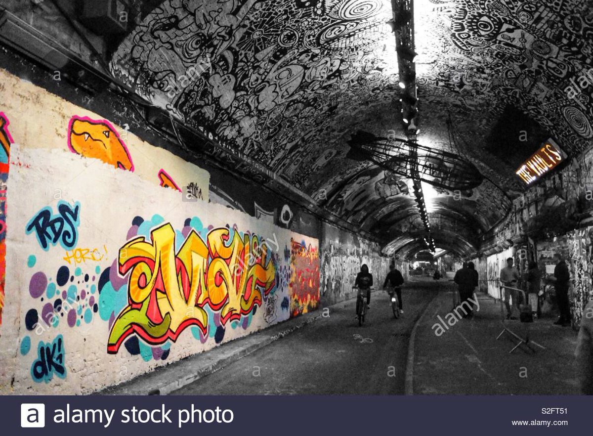 AAC_Creative's tweet photo. Tried afew new photo editing apps over Christmas &amp; produced this colour pop photo of #graffiti tunnel in #London

My photo's just been accepted by @Stockimo &amp; it's now for sale on @Alamy #photography #excited https://t.co/3iW1bV72Un