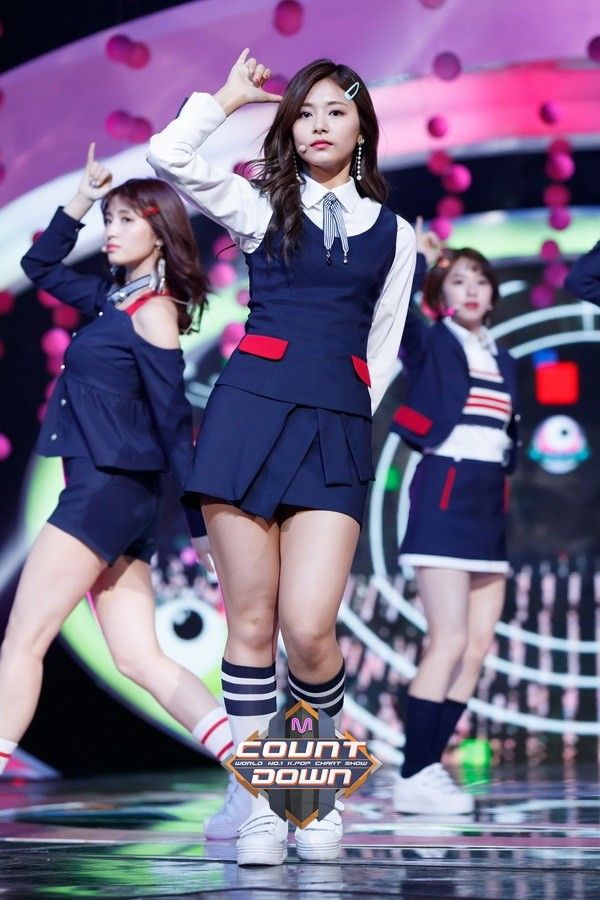 twicexo archive on Twitter: