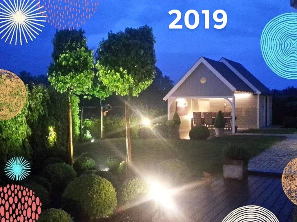 We zijn er terug!! Langs deze weg wensen we jullie een gezond en gelukkig 2019! #berging #constructie #tuinmachines #tuinmeubelen