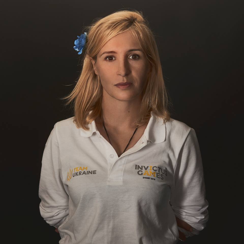 invictusgamesua's tweet photo. "For those who survived after Maidan". This was Maiia Moskvych's dedication of her Gold Medals earned in team and individual archery competition of @InvictusSydney Photo project by Eugene Byelyakov. More info: https://t.co/7LGzltaZQV
#InvictusGamesTeamUkraine #IAM #UG2018 https://t.co/akJY1bl5XN