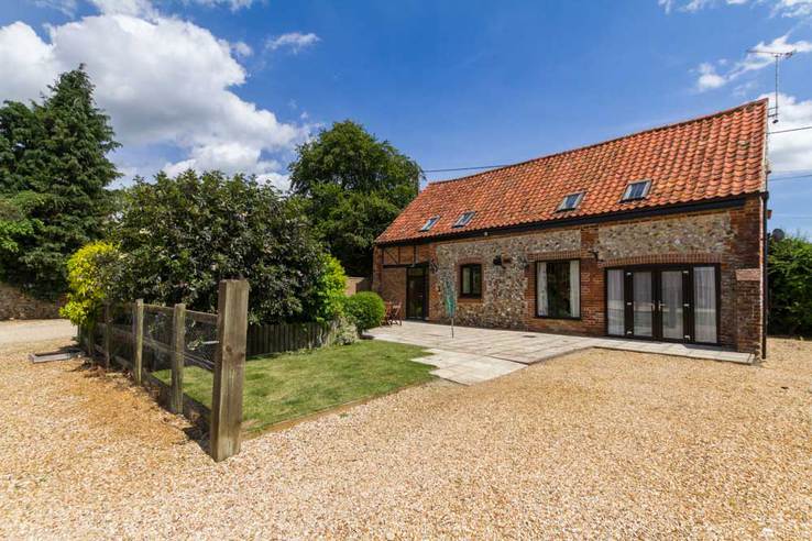 Discover Norfolk On Twitter Church Farm Barns 8 Self Catering