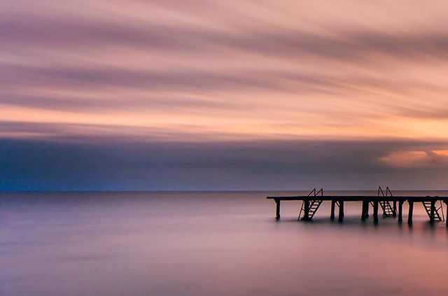 baozkan's tweet photo. The trail of clouds. .
.
.
.
.
.
.
.
#sunsetlovers #sunset_madness #sunsetporn #sunsetniper #sunset_pics #sunset_hub #sunsethunter #sunsets_captures #beatifuldestinations #longexposure #longexposureshots #amazing_longexpo #magicpict #fantastic_captures … https://t.co/CSu6vrPFyD https://t.co/STIijZPGEN