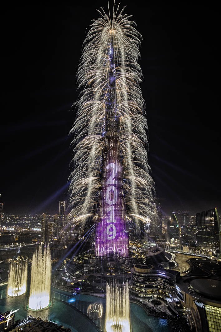 GroupeFpyro's tweet image. Happy new year everyone ! @GroupeFpyro in Dubai, at the @BurjKhalifa for @emaardubai , @MyDowntownDubai. @VisitDubai_FR @visitdubai #fireworks #Dubai #BurjKhalifa #NYE2019 #feudartifice