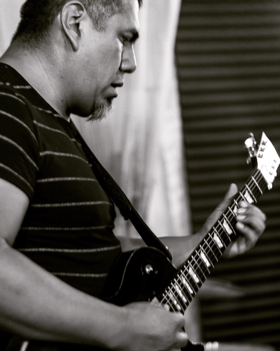 RodGuitarClass's tweet image. Empezando el año con una gran promoción: los que se inscriban en enero tendrán un 20% de descuento en sus primeras 2 mensualidades. Manden un whatsapp al 5585489919 para mas información. #RodGuitar #RodGuitarClass #cuandofuelaúltimavezquehicistealgoporprimeravez