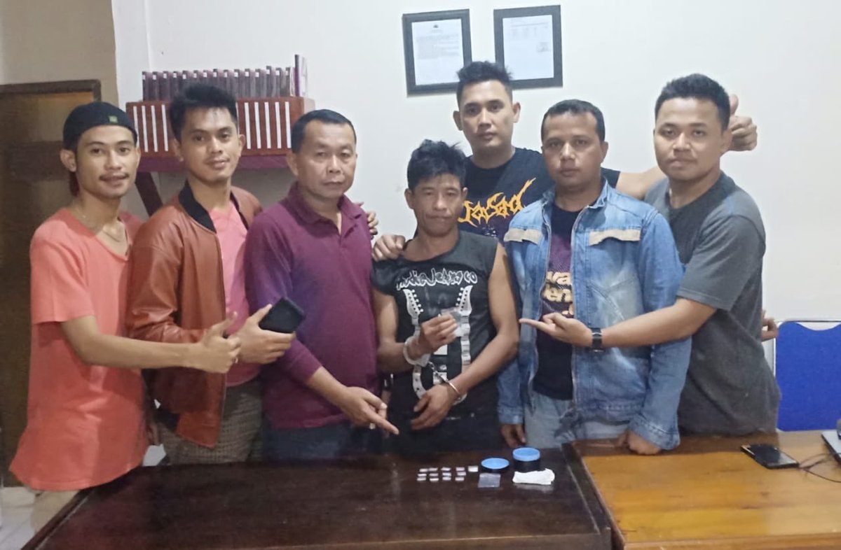 #Berantasnarkoba