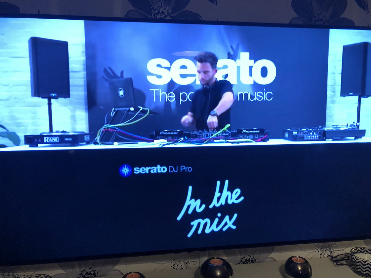 tombowler12's tweet photo. @iamsammyporter smashing them tunessss🔥🔥🔥🔥🔥 https://t.co/XGK5qjtB30