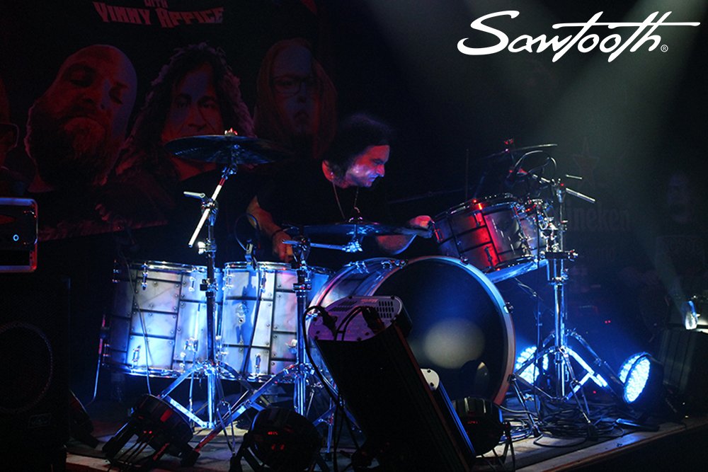 Sawtooth_Music's tweet photo. A custom paint job on Vinny Appice's Command Series Kit done by the amazing Mike Eckel. How does it look?
Learn more about Vinny's kit here: https://t.co/2zuK5GRLZo
#VinnyAppice #Drum #MikeEckel #Appice #Drums #CustomDrumKit #CustomDrums #Sawtooth #SawtoothDrums #CommandSeries https://t.co/s5S8nG2eVQ