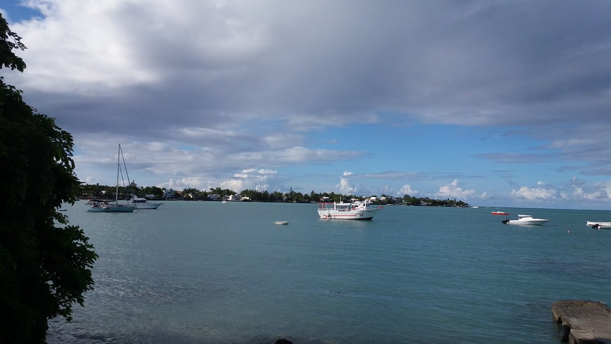 BiNaRai0891's tweet photo. A lil of Vitamin Sea
😊
#BeARainbowInSomeoneElsesCloud https://t.co/Ss8pupkZYL