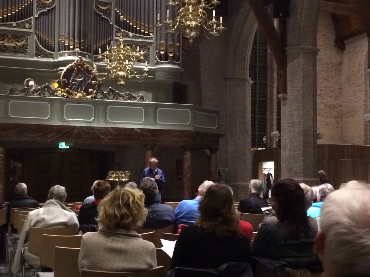 GijsvdBrink's tweet photo. In de Oude Kerk van #Maasland maakt @martinmansnl vanavond een prachtige muzikale reis door de tijd van “Elk uur, elk ogenblik” via #Young en #vanOtterloo naar “Ere zij aan God de Vader” https://t.co/PJSEwEWCEe