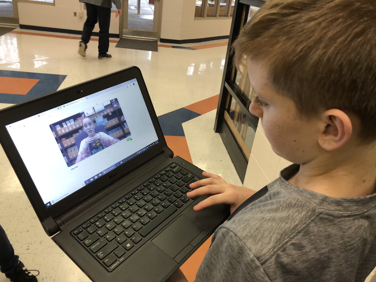 Im excited about this collab w/ <a href="/SWMSMedia/">Stephanie Peedin</a> and the <a href="/southwestcolts/">Southwest Colts</a> ELA ts for independent reading. When ss finish a book they record a book talk in @Flipgrid. I use the QR code for the video to create a “share square” for   ss to see if they would like to read it #onslowdlt