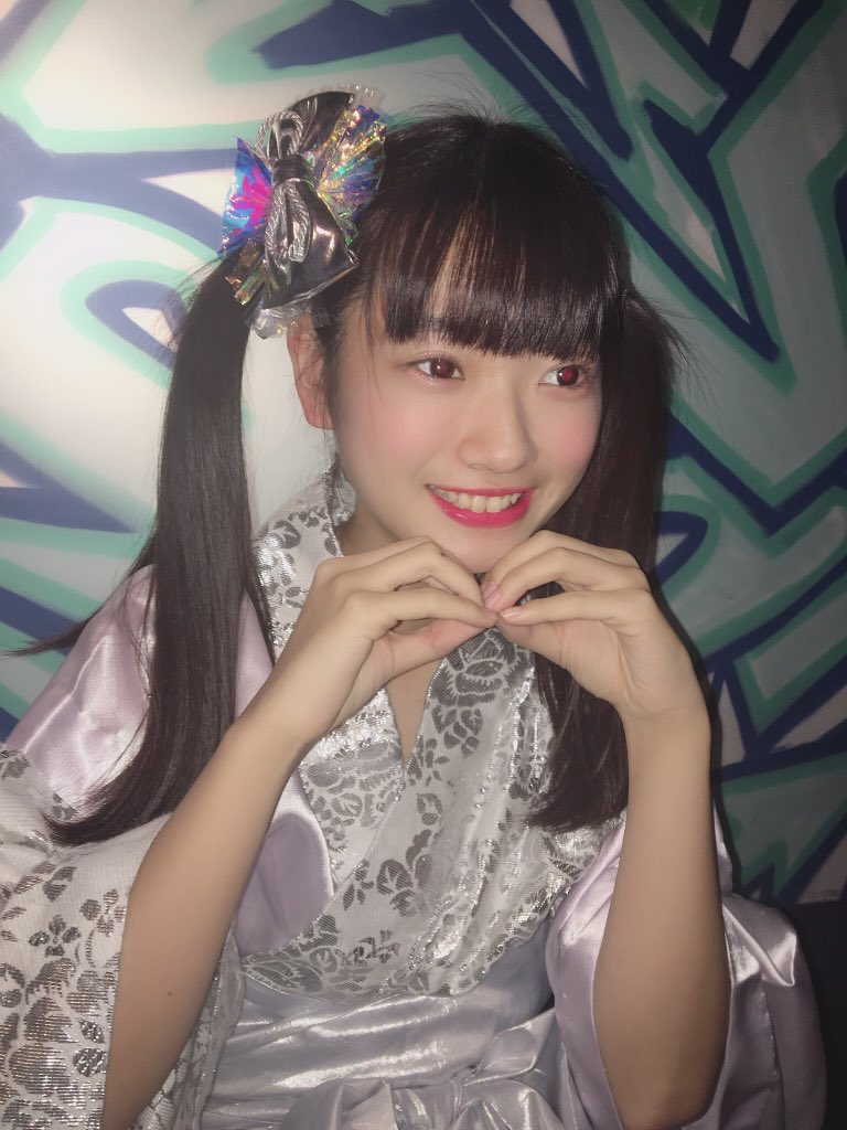 hoshinaharu's tweet photo. 1/6 タオルみなさん用意して、生誕祭遊びに来てね!!
私は、水色の担当カラーなので、ドンキとか100均に売ってる
水色のたおる 持って来てくれると嬉しいなぁ!
無地のやつでおねがいします! https://t.co/CVw7CcPBHl