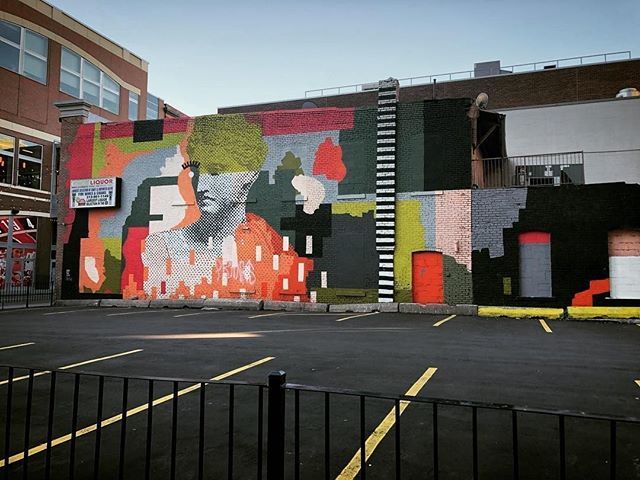 cityinstitute_'s tweet photo. Who knows where this mural is? Join us on our Art and Architecture tour today at 12pm and maybe we'll find it! ๐จ๐ขThanks for the shot, @ulimichiganโ
.โ
.โ
#detroit #detroitmichigan #detroittours #detroitfun https://t.co/yi1El6h4OA https://t.co/sSbFoXwfNT