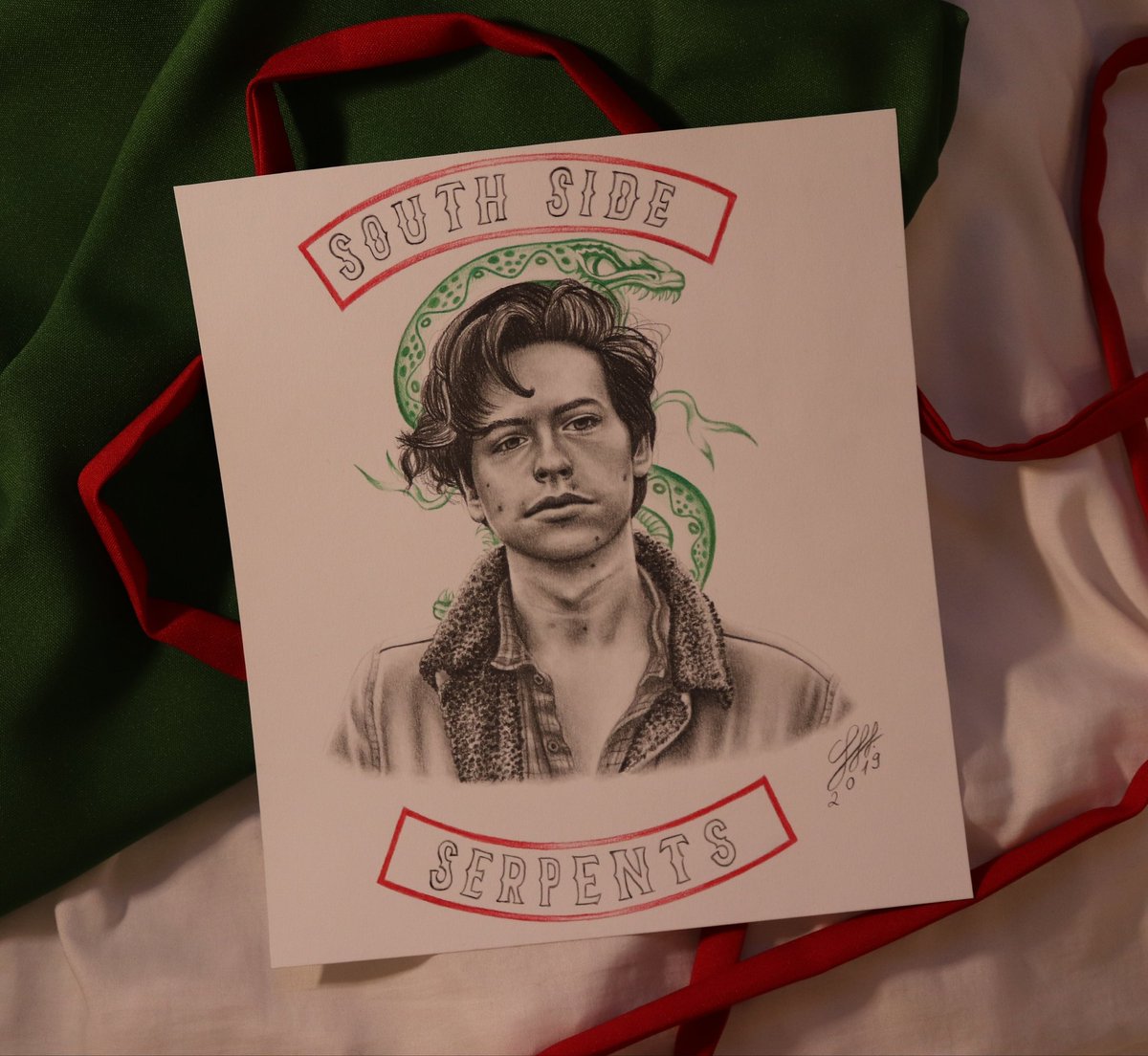 Leonietschge's tweet photo. "I self-identify as a loner." - Jughead Jones👑🐍

Jughead Jones is obviously the best character on @CW_Riverdale , so i had to draw him! Hope you like it!

#myart #riverdale #jugheadjones #colesprouse #fanart https://t.co/GkIYndWtkm