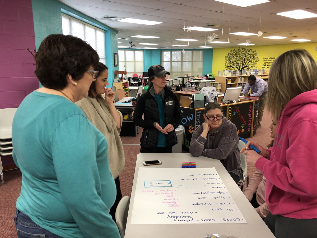 Amy Molitor tweet media