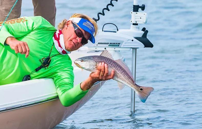 MinnKotaMotors's tweet photo. Tune in to the Discovery Channel tomorrow at 7 a.m. ET for the season premiere of @AddictiveFish to see Blair and the crew chase Texas redfish and snook. #addictivefishing #discoverychannel #fishing
The show will air every Saturday at 7 a.m. ET/PT. https://t.co/ykQcFcZtVL https://t.co/axO3OpHonG