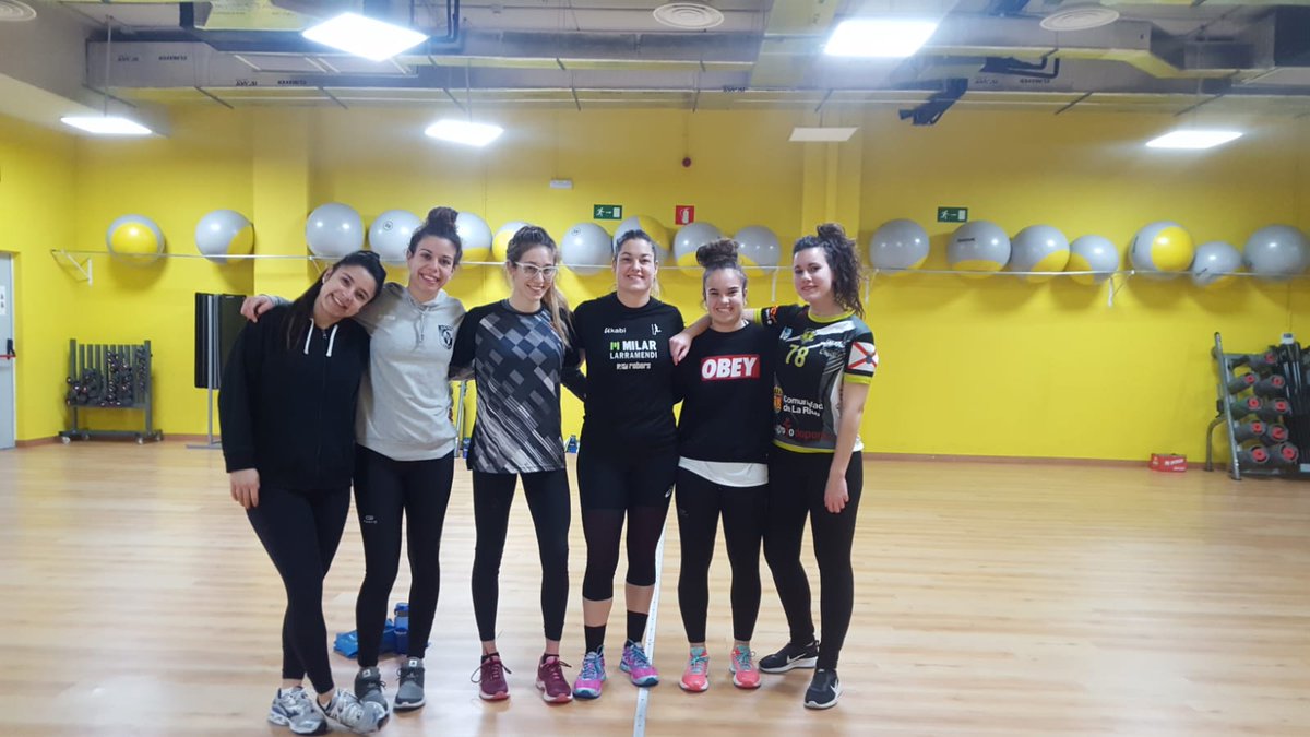 BMSportingLR's tweet photo. Como siempre, somos quienes somos gracias a nuestros colaboradores y amigos que nos apoyan a diario.
Gracias a @altafit #Logroño por vuestra ayuda en nuestra recuperación navideña.
😉
Zumba....
Interval....
Pilates....
Tenéis de todooooooo
Muchísimas gracias!!!! https://t.co/TpKeh8RAD6