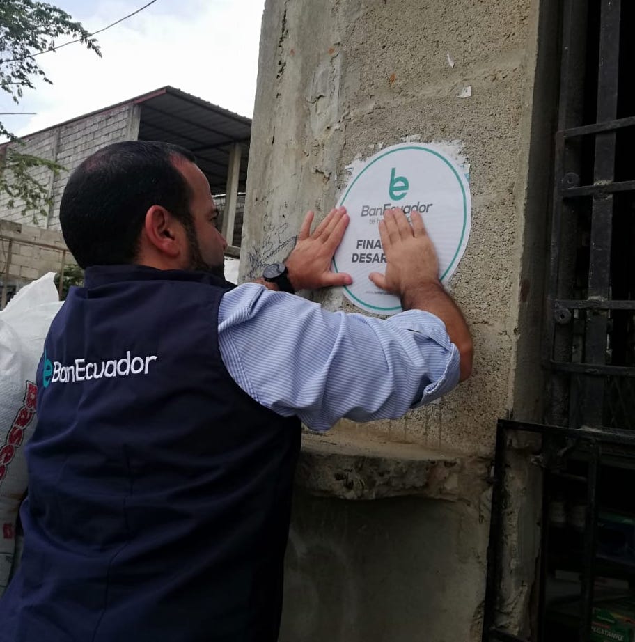 JorgeWated's tweet photo. Karina Fuentes, emprendedora guayaquileña levanto su negocio de material de construcción y ferretería gracias al apoyo de @BanEcuadoBp, que otorgó un crédito de $15.000 ubicado en Flor de Bastión. 

#BanEcuador #TeHaceCrecer https://t.co/gvtHOHDhJj