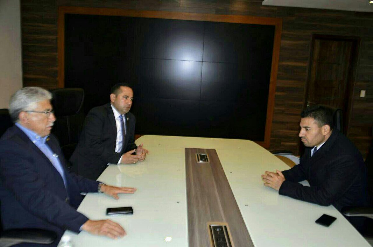 En PGJ el Srio. de Gob. <a href="/LuisEAyalaT/">Luis Ernesto Ayala Torres</a>, el Procurador <a href="/carloszamarr/">Carlos Zamarripa Aguirre</a> y el Sub Srio. de Seguridad <a href="/MOLLuque/">Martín Luque</a>, abordan hechos delictivos ocurridos ayer en el Edo. Acuerdan generar acciones extraordinarias de presencia de policía Estatal en los Mpios. con mayor incidencia de homicidios.