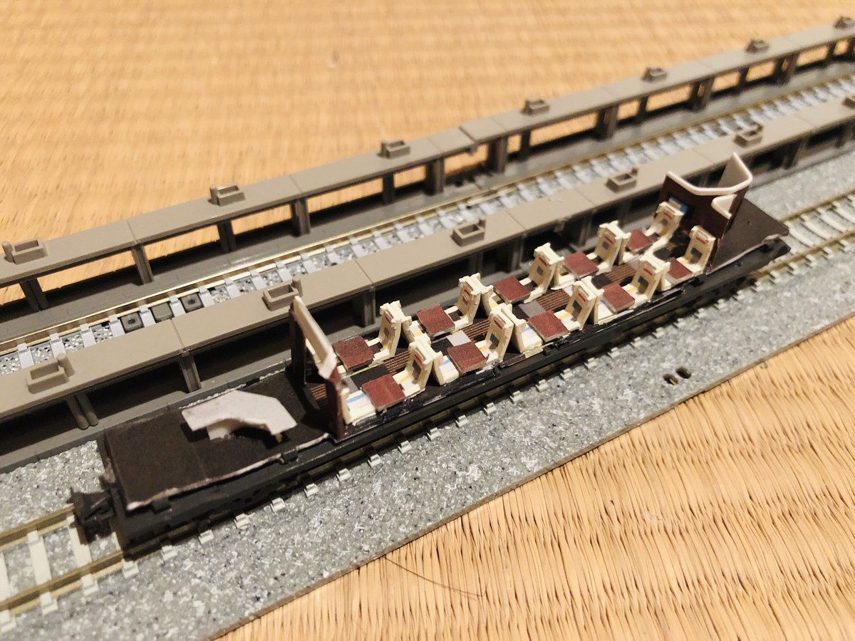 peter_kereta's tweet image. 氷河特急 エクセレンスクラス、粗いけどひとまず車内は完成ということにしよう。
内装をがっつりやるのと、3Dで出力したもの使わないのも久しぶり。
あとは外装だけど、次時間取れるのいつだろう、、、
#glacierexpress #rhätischbahn #ExcellenceClass  @glacierexpress_ @mgbahn @rhaetischebahn