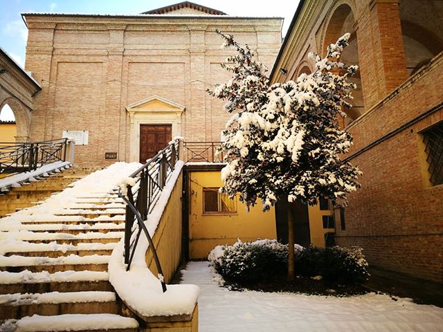 Il nuovo anno veste di bianco #Fabriano e il suo centro storico #destinazionemarche #fabrianoturismo