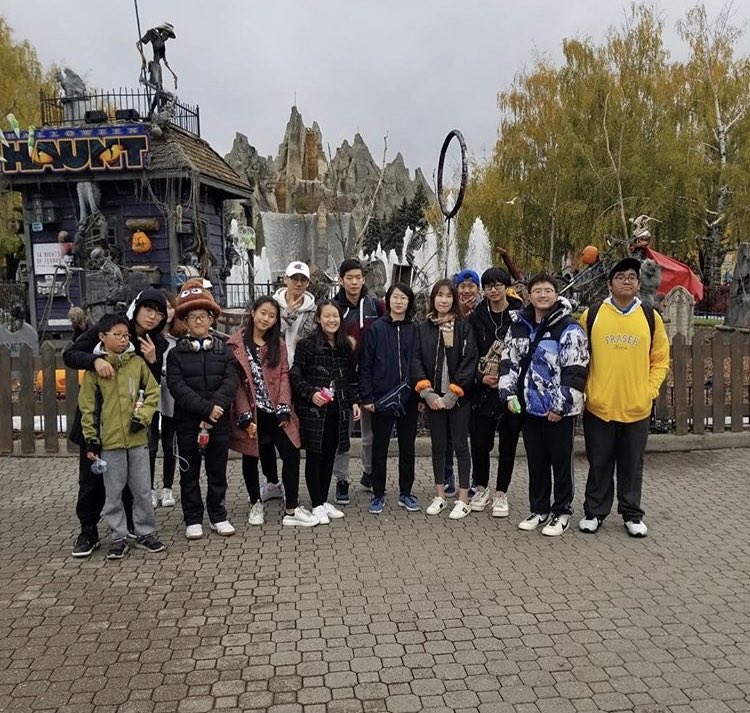 Öğrenciler, kültürler arası ortamda, Kanada eğitim sistemi kapsamında güçlü bir akademik eğitimin yanı sıra sosyal ve kültürel aktivitelerle zenginleştirilmiş eğitim görmenin ayrıcalığı ile yetişmektedirler. 
#fulfordacademy #kanadadaliseokumak #yatılılise #kanadalise